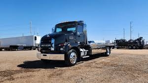Low Profile Flatbed Towing business image